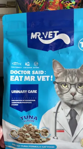 Hạt cho mèo hỗ trợ các bệnh đường tiết niệu. #meo #cat #meow #thucanchomeo #mrvet 