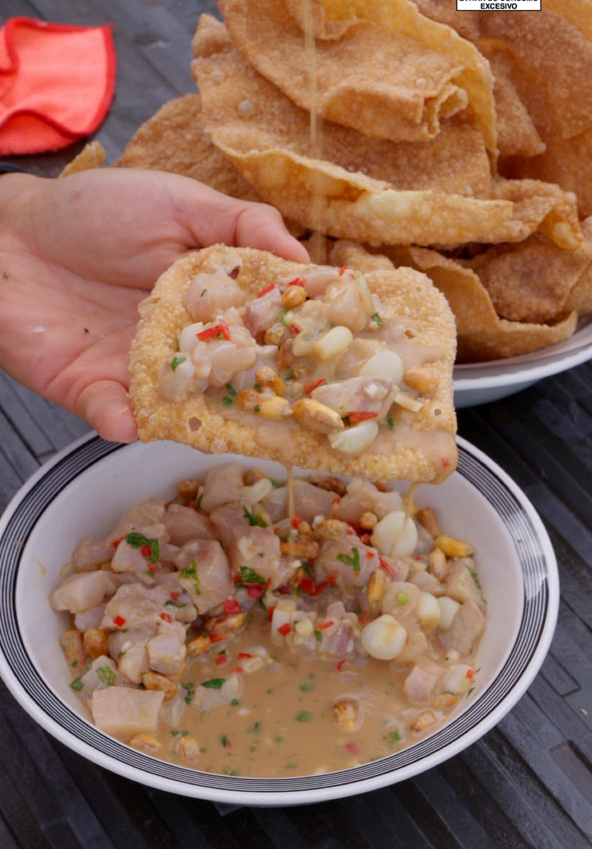 @Ajinomoto del Perú  Ceviche chifero  Rompe la rutina con este ceviche y sorprende en casa. Leche de tigre calidad premium con Aji-no-sillao(R). Buenazo !  Razón social: AJINOMOTO DEL PERÚ S.A Ruc: 20100085063 #ceviche #chifa #cevicheperu #lechedetigre #rodrigofernandini #buenazo 