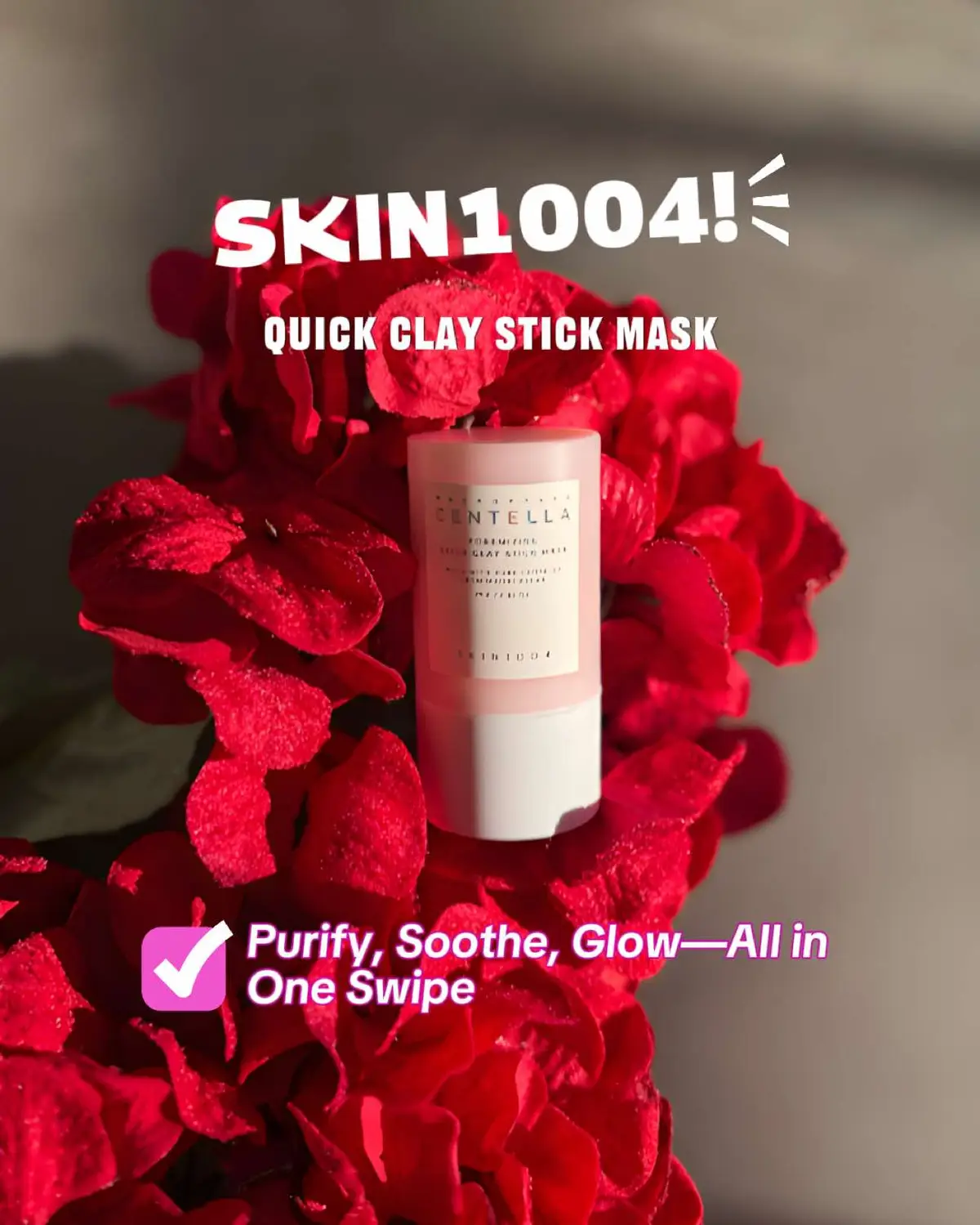 The SKIN1004 Madagascar Centella Poremizing Quick Clay Stick Mask is a game-changer for those seeking an efficient and mess-free skincare solution. This innovative stick mask is designed to purify and refine your skin, making it especially beneficial for oily and combination skin types. Key Features: 	•	Deep Cleansing: Formulated with a blend of five potent clays, including 18% kaolin, this mask effectively absorbs excess sebum and unclogs pores, helping to reduce the appearance of blackheads and whiteheads.   	•	Gentle Exfoliation: The inclusion of finely milled red bean powder provides mild exfoliation, removing dead skin cells and promoting a smoother skin texture.   	•	Soothing Ingredients: Enriched with Centella Asiatica extract and aloe vera, it soothes and calms the skin, making it suitable even for sensitive skin types.   	•	Convenient Application: The stick format allows for easy and precise application without the mess typically associated with traditional clay masks.   #beauty #kbeauty #skincare #koreanskincare #skintok #glowingskin #skin1004 #claymask #fyp #fypviral 