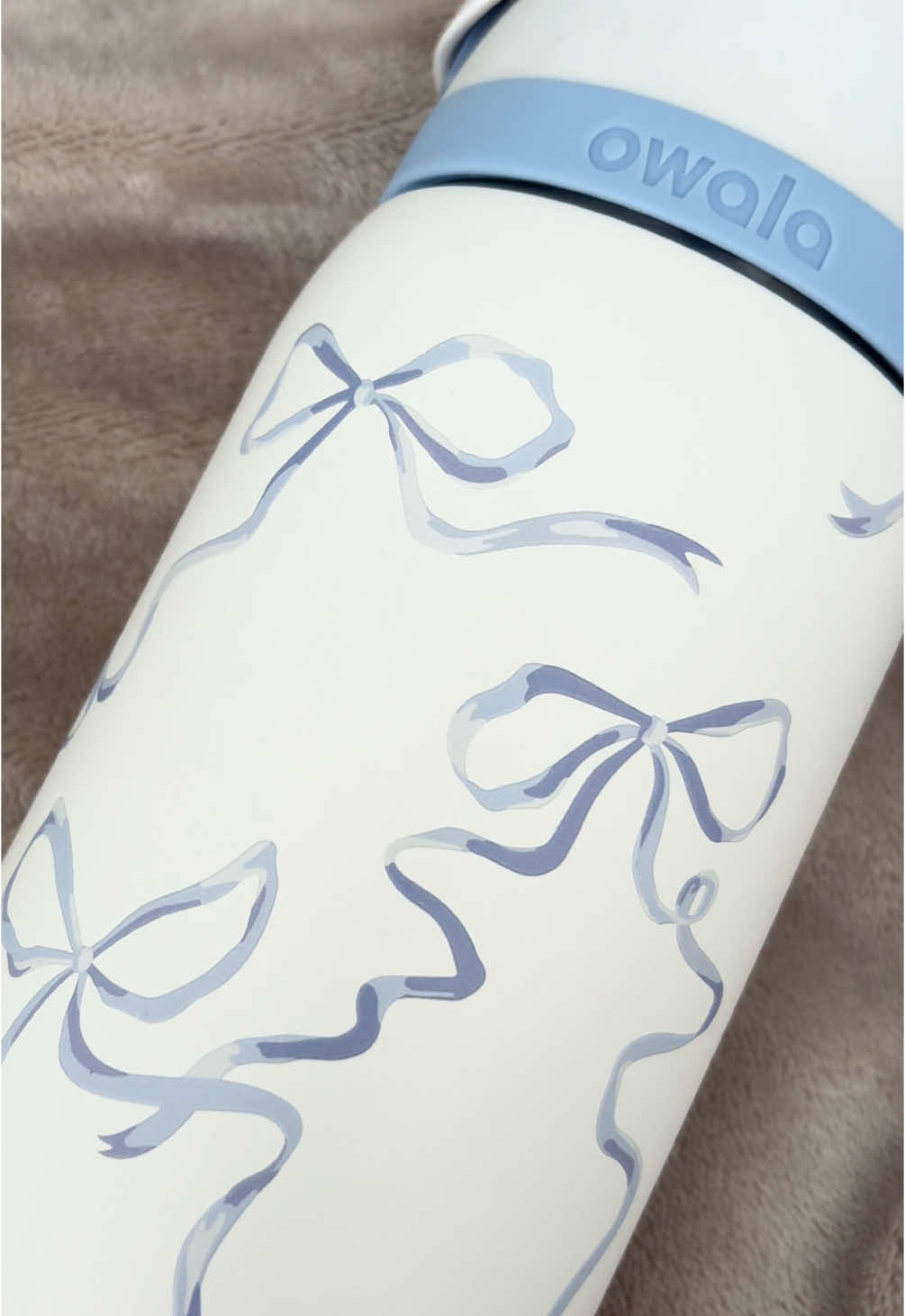 TIED AND TRUE BOWALA IS BACK IN STOCK! RUN!!! 🩵 #bowala #bowalarestock #owala #owalawaterbottle #girlythings #urbanoutfitters 