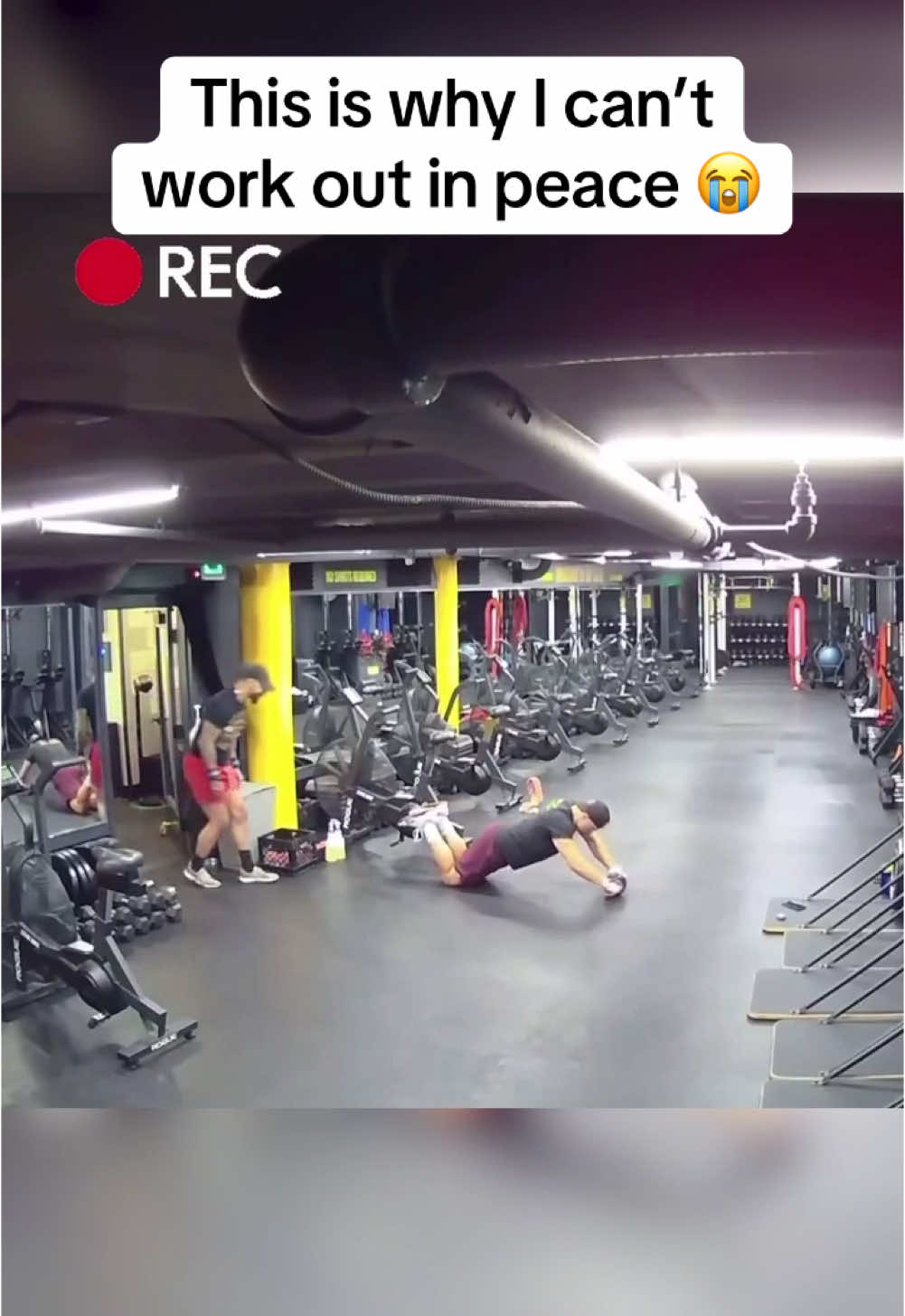 Brutal 😂 (via broncorefitness, fitwithmanny_ink/IG) #workout #strength #friends #prank