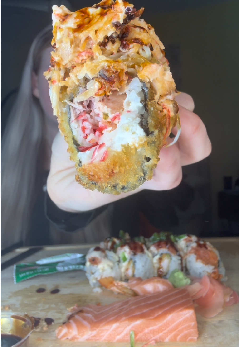 HUGE fried sushi burrito 😍🍣 with salmon sashimi & fancy tuna roll w/ sides of eel and spicy mayo 🥰 the burrito had salmon, spicy crab, cream cheese, and crab bake on top!!! It was soooo good 🥹 So happy to be back posting for you guys  #sushi #sushimukbang #sushiburrito #asmrmukbang #tiktokfoodie #Foodie #viral #fyp #creatorsearchinsights #crunchy #fried #fyppppppppppppppppppppppp #eatingsounds #asmr #asmrmukbang 