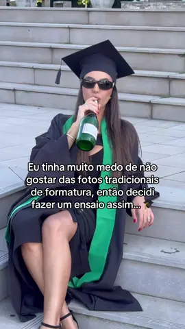 Fiz o tradicional também!! Assim tenho fotos diferentes pro dia da festaaaa💅🏽🎓