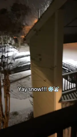 I hope it sticks!! At least for a day or two lol #ncsnow #snowday