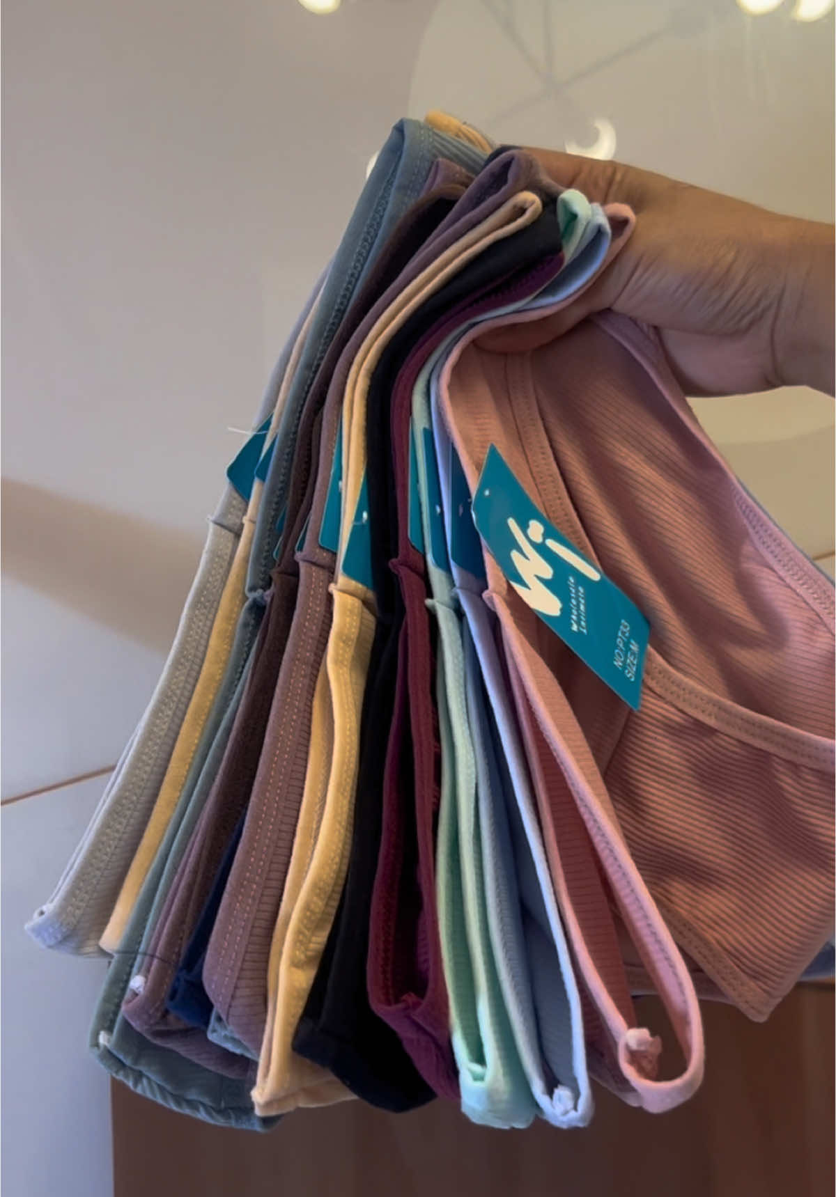 Subrang ganda talaga ng wuality nito at ang mura, pangmall ang m quality! #womenunderwear #underwear #fyp #foryourpage 