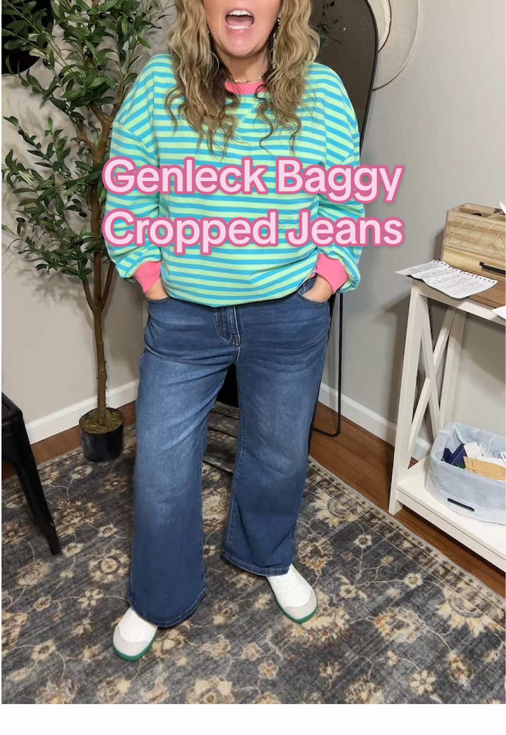 Effortless style with the perfect fit! Loving these high-waisted, baggy wide-leg cropped jeans from Genleck. #DenimVibes #GenleckStyle #ComfyChic #creatorsearchinsights @Genleck #genleck #genleckjeans #comfyjeans #stretchyjeans 