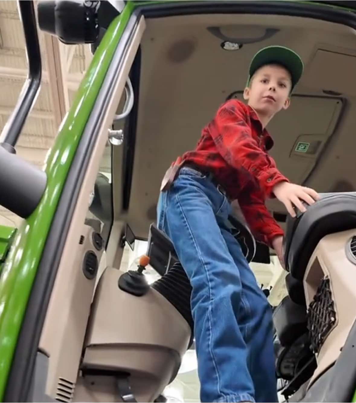 Jackson had fun at the Fort Wayne Farm show - he also shares about the start of the use of side consoles used in tractors - #funfacts #justajacksonthing #jacksonfarmer #makefarmingfun #countryboy #oldschool #fyp