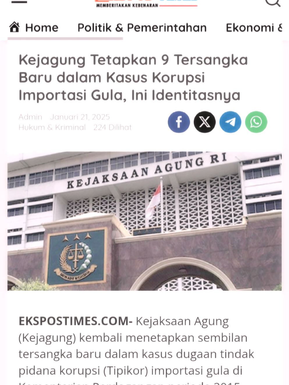 Sembilan tersangka yang ditetapkan Kejagung kata Abdul, adalah TWN, Direktur Utama PT Angels Products, WN, Presiden Direktur PT Andalan Furnindo, HS, Direktur Utama PT Sentra Usahatama Jaya, IS, Direktur Utama PT Medan Sugar Industry, TSEP, Direktur PT Makassar Tene, HAT, Direktur PT Duta Sugar International, ASB, Direktur Utama PT Kebun Tebu Mas, HFH, Direktur Utama PT Berkah Manis Makmur dan ES, Direktur PT Permata Dunia Sukses Utama. Dari sembilan tersangka, tujuh di antaranya telah resmi ditahan di Rutan Salemba selama 20 hari, sesuai dengan surat perintah penahanan yang dikeluarkan pada 20 Januari 2025. Sementara itu, dua tersangka lainnya, Hendrogiarto Antonio Tiwow (HAT) dan Ali Sandjaja Boedidarmo (ASB), masih dalam pencarian. https://ekspostimes.com/kejagung-tetapkan-9-tersangka-baru-dalam-kasus-korupsi-importasi-gula-ini-identitasnya/amp/ #korupsitimah #kejagung #berita  #beritatiktok #breakingnews #viraltiktok 