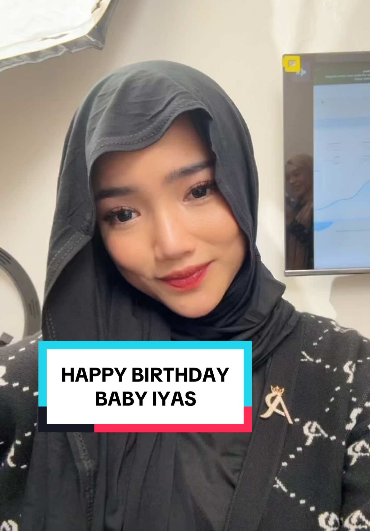 HAPPY BIRTHDAY @Iyas Mbambut  Doa Kak @Fujiiian Utk Baby Iyas yg Ngefans Sama Kak Uti ❤️❤️❤️ Bunim Syukuran Nih Utk Merayakan Ultah Baby Iyas Yg Ke 9Th Pashmina Saadia by @ARRAFIOFFICIAL Yg Uti Pake Buat 9 Orang Yg BERUNTUNG Caranya : Follow Akun Ar Rafi, Baby Iyas dan Bunim , Dan Ucapkan Doa TERBAIKmu Utk Baby Iyas. 2Hr an Lagi Akan Bunim Pilih Bersama Baby Iyas dr Kolom Komentar Ini . Semoga Kalian Yg BERUNTUNG ❤️❤️❤️ #fuji #fujian #fujiiian #iyas_mbambut #iyasarrafi #arrafi #bunim 