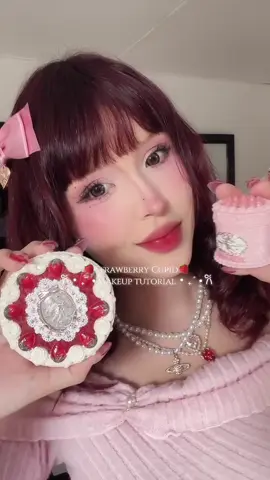 🌸🍓✨Makeup tutorial strawberry Cupid new collection from @Flower Knows Makeup 🍓✨🌸🍓 use my code for discount: arixo09🌸 All the names of the products in the video💗  #StrawberryCupid #flowerknows #flowerknowsmakeup #Live YourFairytales #flowerknowshare #ValentinesDay #valentinesdaygift #rococostyle #pinkmakeup 
