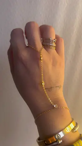 Love my hand chain #handchain #jewelry 