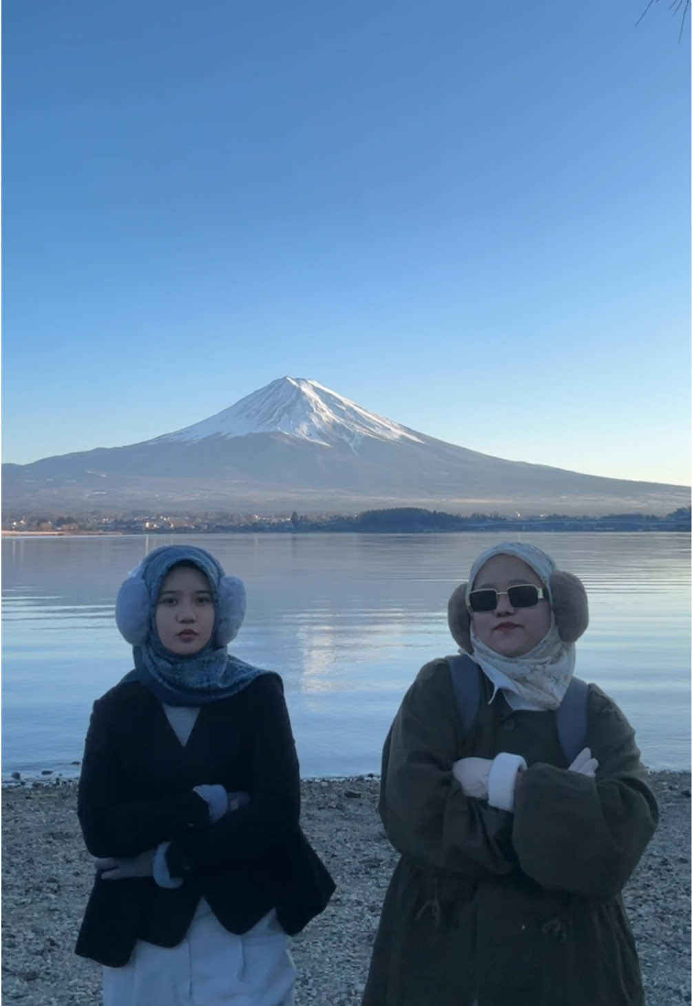 bellzster said sumimasen yoooo  #mountfuji #japantravel #fuji #japantrip #traveltransition #transition #wintervibes #wintertravel #fyp 