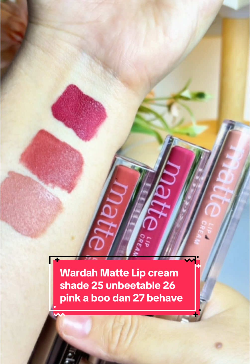 Wardah matte lip cream ini cocok banget buat kamu yang kulit bibirnya kering dan lagi cari lipstik matte yang ga bikin kering, shade favorit aku shade 27 unbeetable shade 26 pink a boo dan shade 27 behave @Wardah Beauty Official  #wardah #wardahbeauty #wardahmakeup #megaguncang11 #megaguncang22 #wibgajian #gilagilajualan #cuantanpabatas #gebyarbelanjajanuari #promoguncang11 #payday #paydaysale #promoguncang22 #gebyarbelanja #wardahmattelipcream #mattelipcream 