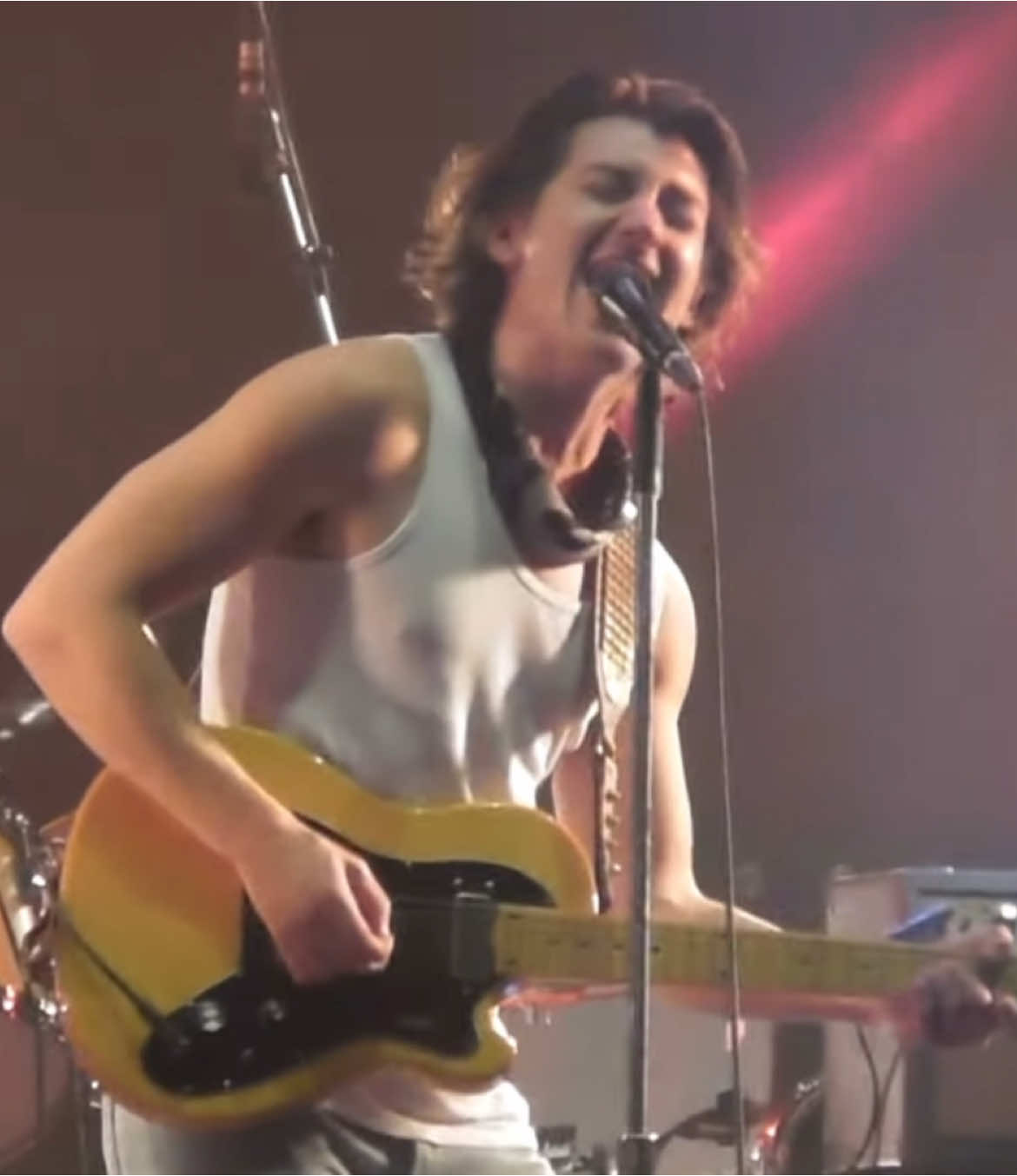 SHE‘S SO… HEAVYYYYY  #fyp #foryou #alexturner #cover #mileskane #thelastshadowpuppets #tlsp #beatles #iwantyou 