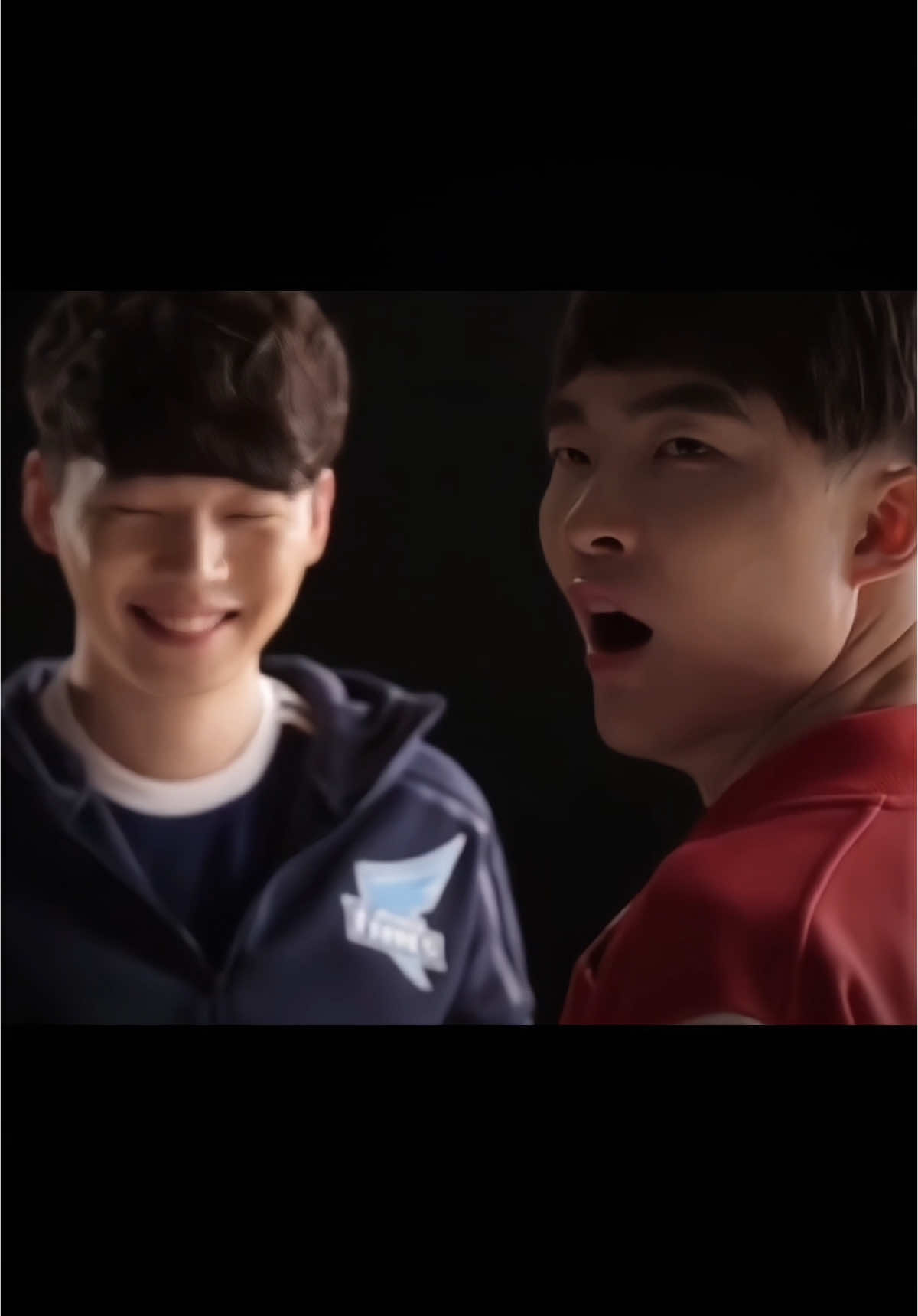 Tổng tài bá đạo và cô bé khờ .. #marin #faker #skt15 #maker #fyp 