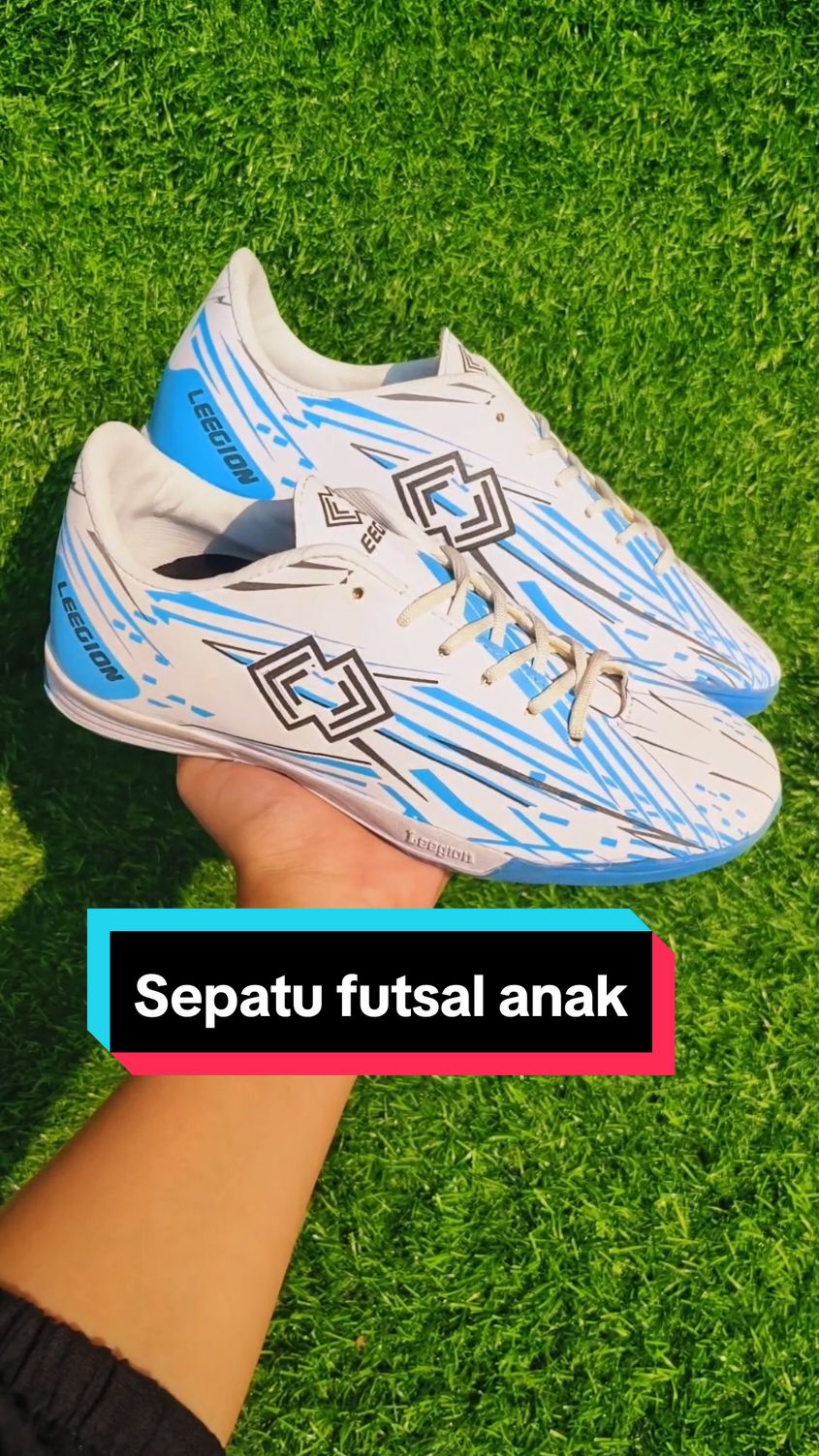 SEPATU FUTSAL ANAK🔥🔥#CapCut #futsal #futsal #original #fypage #hargamurah #lewatberanda #lokalbrand 