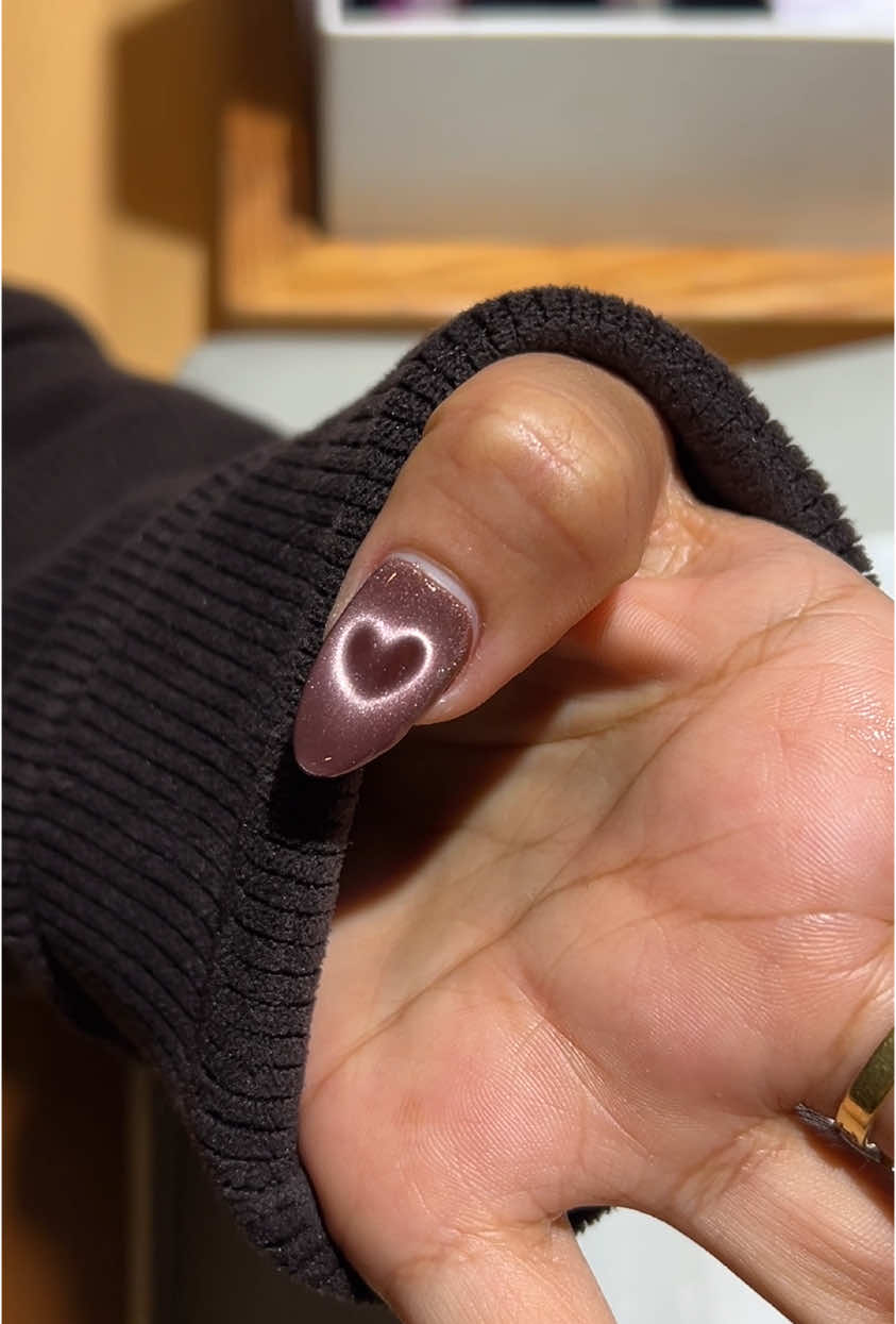 heart cat eye design ✨ #viral #fup #nails #viral 