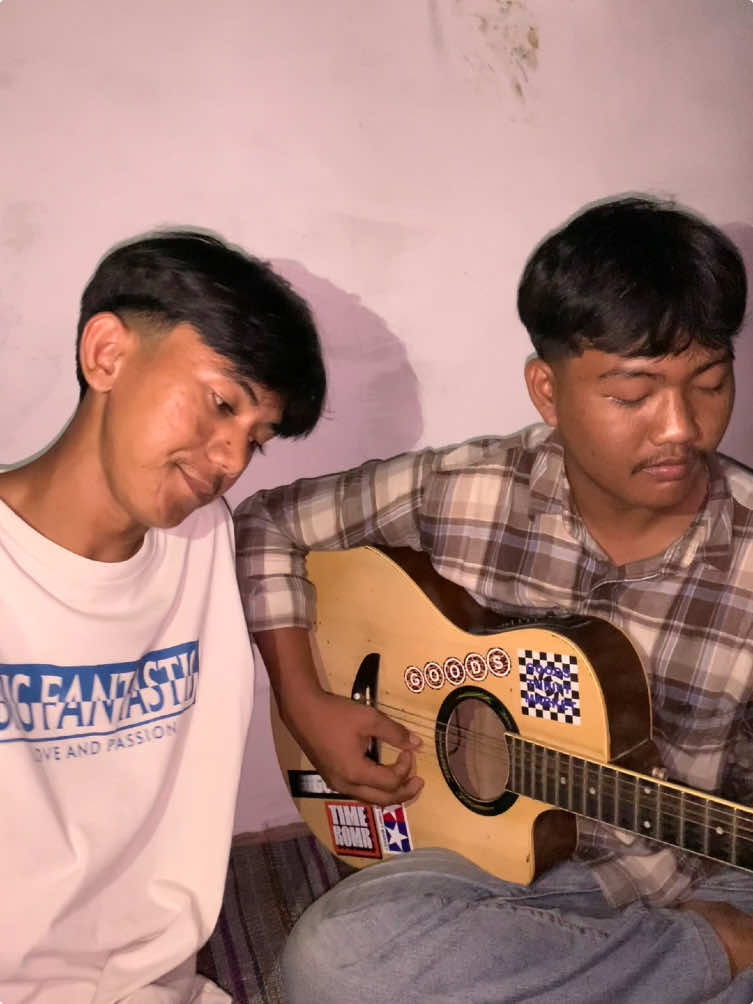 karna kakang siap nerima lara😢 @diditnatajaya #nerimalara #tarling_indramayu_cirebon #tarlingpantura #arnikajaya #dederisty #diananic #cirebon #cirebonpride🏴‍☠️ #indramayu #indramayuviral #stmstoryy🌻 #brebes #brebes24jam #foryou #fypシ 