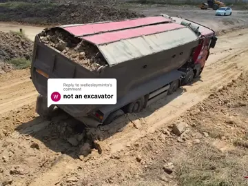 Replying to @wellesleyminto #xuhuong #operator_excavator 
