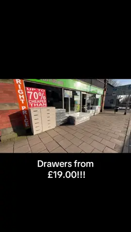 We stock everything at knock down prices, up to 70pc cheaper than anywhere else! Come and see us! #sofa #discount #cornersofa #speedydelivery #mattresses #drawerstorage #wardobe #dressingtables #mattresses #leathersuites 