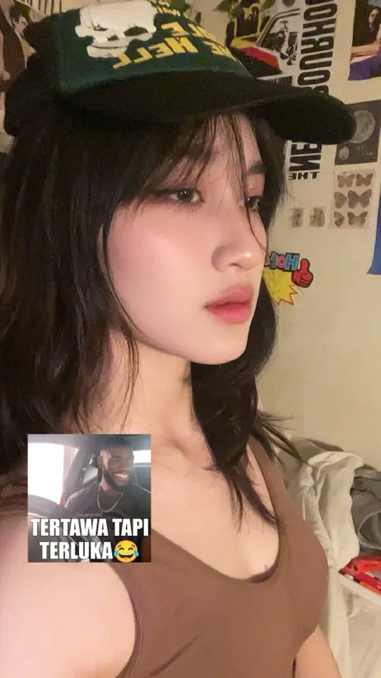 jam 10 malem bukan waktunya upload tiktok, tp gapapa deh