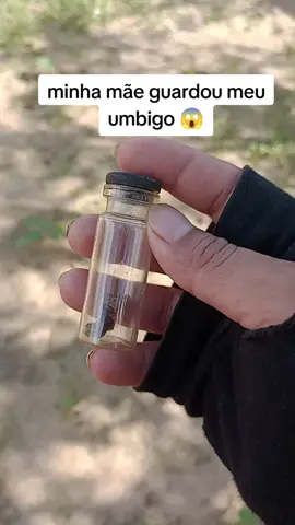 minha mãe guardou meu umbigo 😱