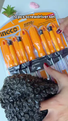 Magnetic na yung dulo at kumpleto na lahat ng sizes 10PCS Screwdriver Set Precision Flat & Pillips Repair Tool Kit  #screwdriver #10pcsscrewdriverset #presicionscrew #ingcotools #ingco #tools 