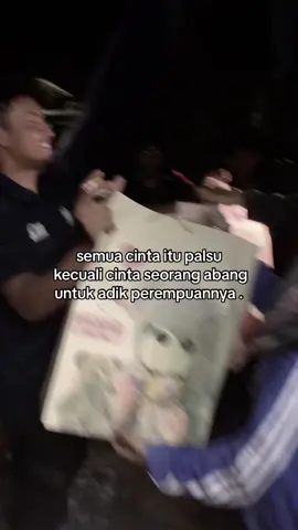 duit bisa dicari , tapi kasih sayang abang ke adik perempuannya mana bisa dibeli 🥺🤍#fypシ 