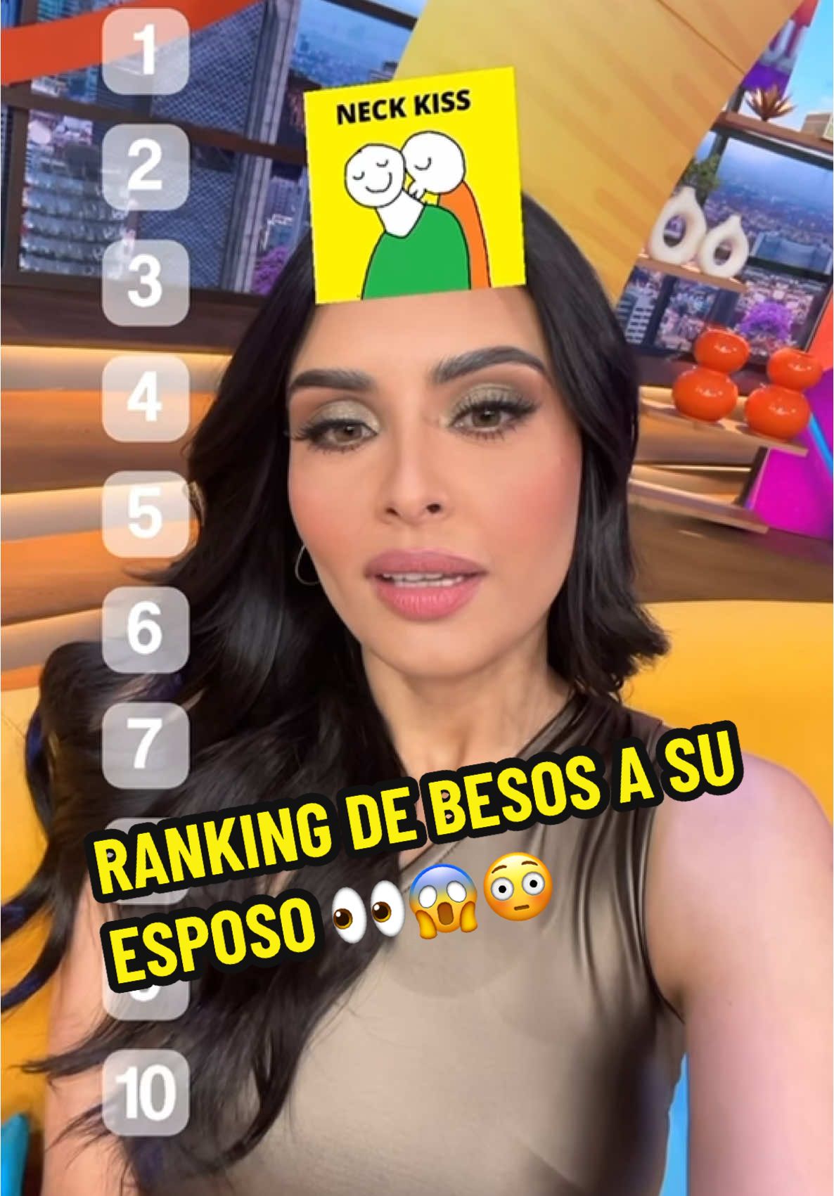 @Kristal Silva hace un ranking de qué tan graves podrían ser los besos que le dieran a su esposo, de entrada ¿POR QUÉ LO BESARÍAN? 🤯😠😂 #VLA