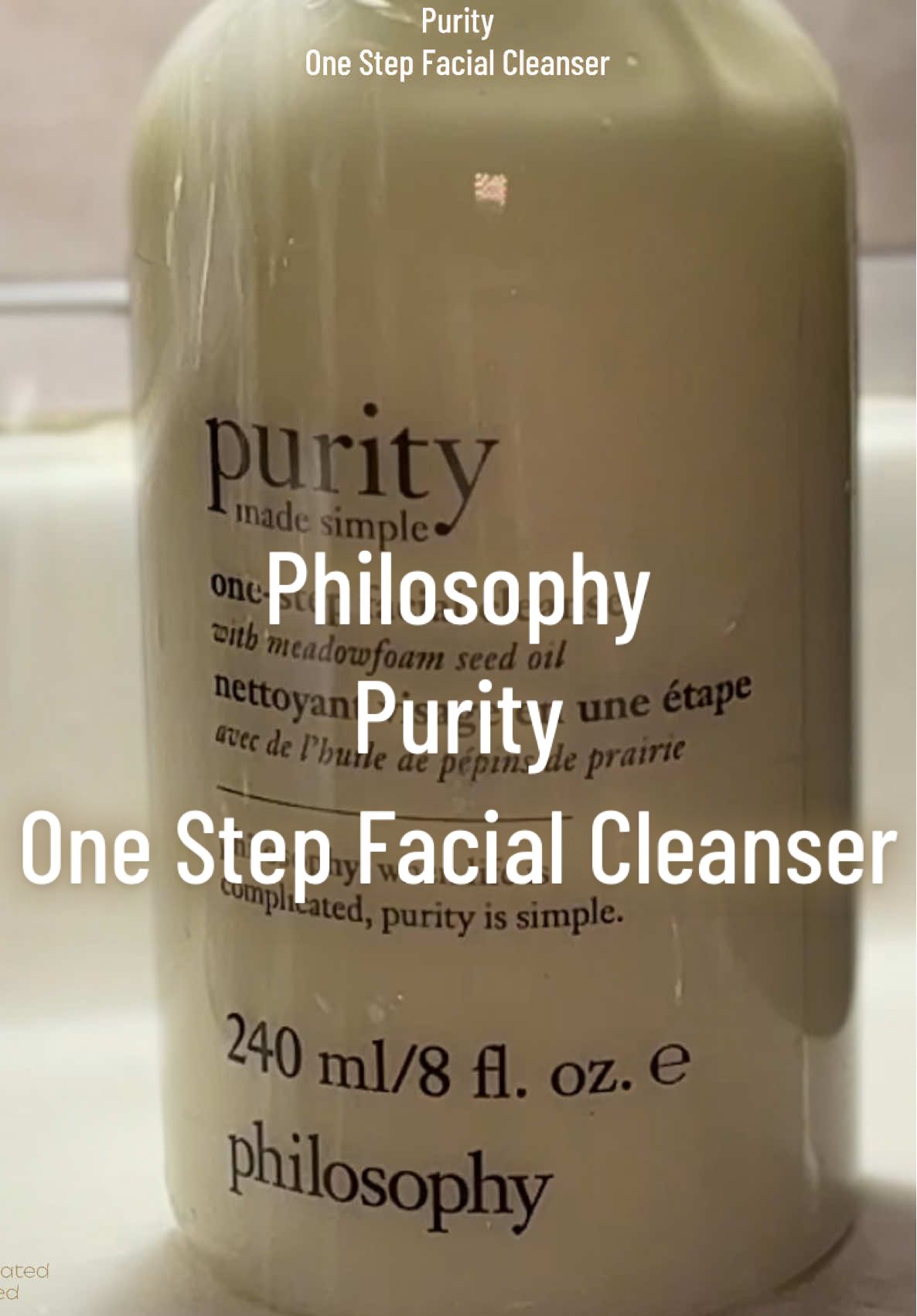 Forget having so many products in your skincare routine when this is all you’ll need 🥰 @philosophy  #lovephilosophy #gentlecleanser #skinbarrier #gifted #facialcleanser 