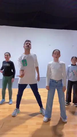 Día 1 intentando que se viralice nuestro #trend 🥰😘 @AITANA #segundaoportunidad #aitana #parati #viral #foryoupage #foryou #fyp 