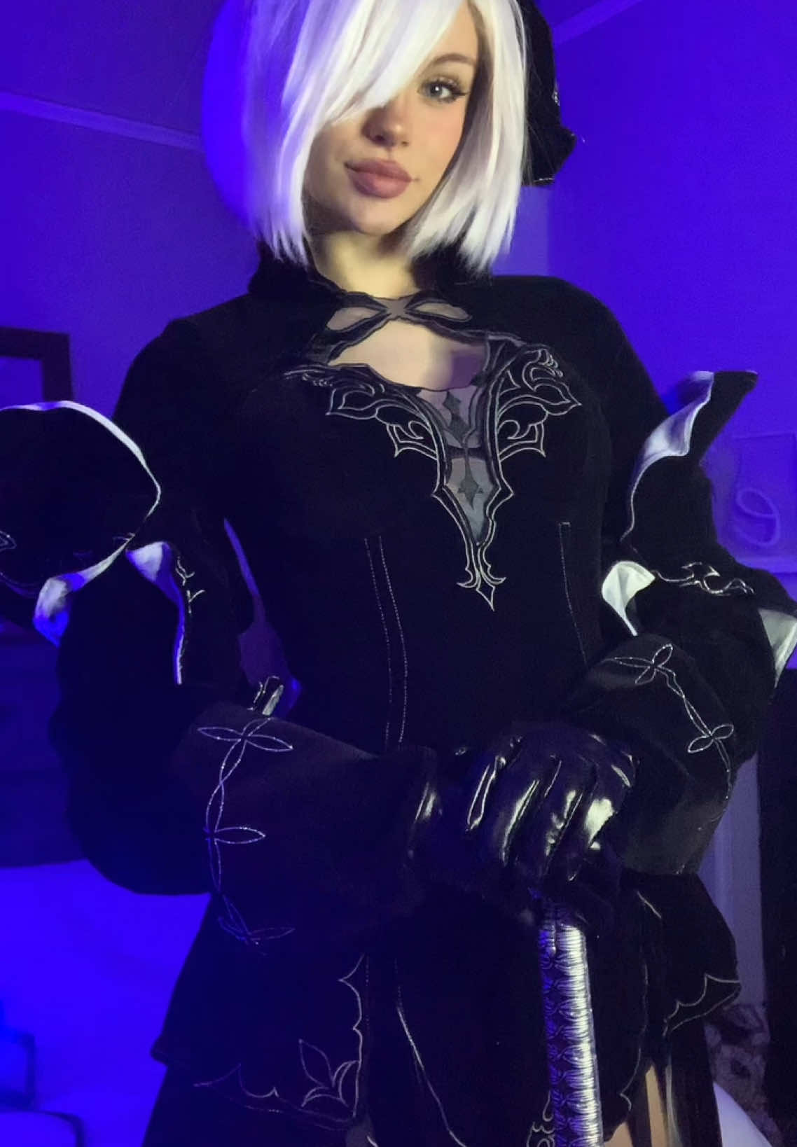 2b or not 2b? That is the question #nier #nierautomata #2bcosplay #paidpartnership 