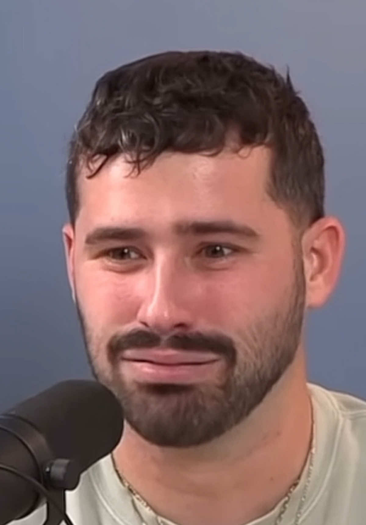 “I’m so good at this” 😎 🤞fingers and toes crossed to get 🎟️for London show, will add this until the 28th for good luck so I don’t jinx myself 🤞 #fyp #foryoupage #joesantagato #frankalvarez #thebasementyard #tby #funny #funnyvideo #clip #podcast @Joe Santagato   @Frank Alvarez    @The Basement Yard Podcast 