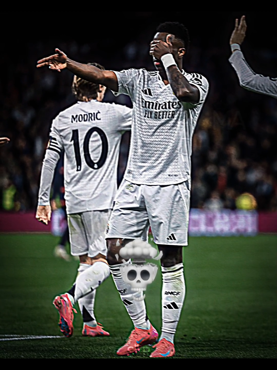 The best ☠️.                                               #vinicius #cristianoronaldo #realmadrid #football #edit #fyp 