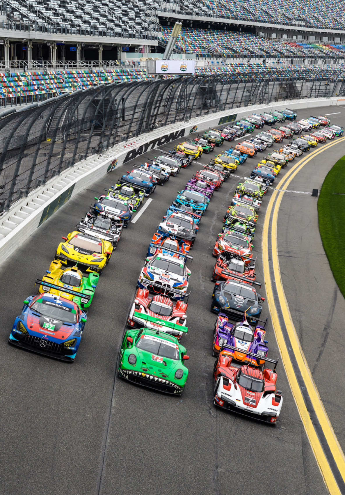 We’ve got 61 cars on the grid for the 2025 Rolex 24 At Daytona! It’s endurance racing at its finest.