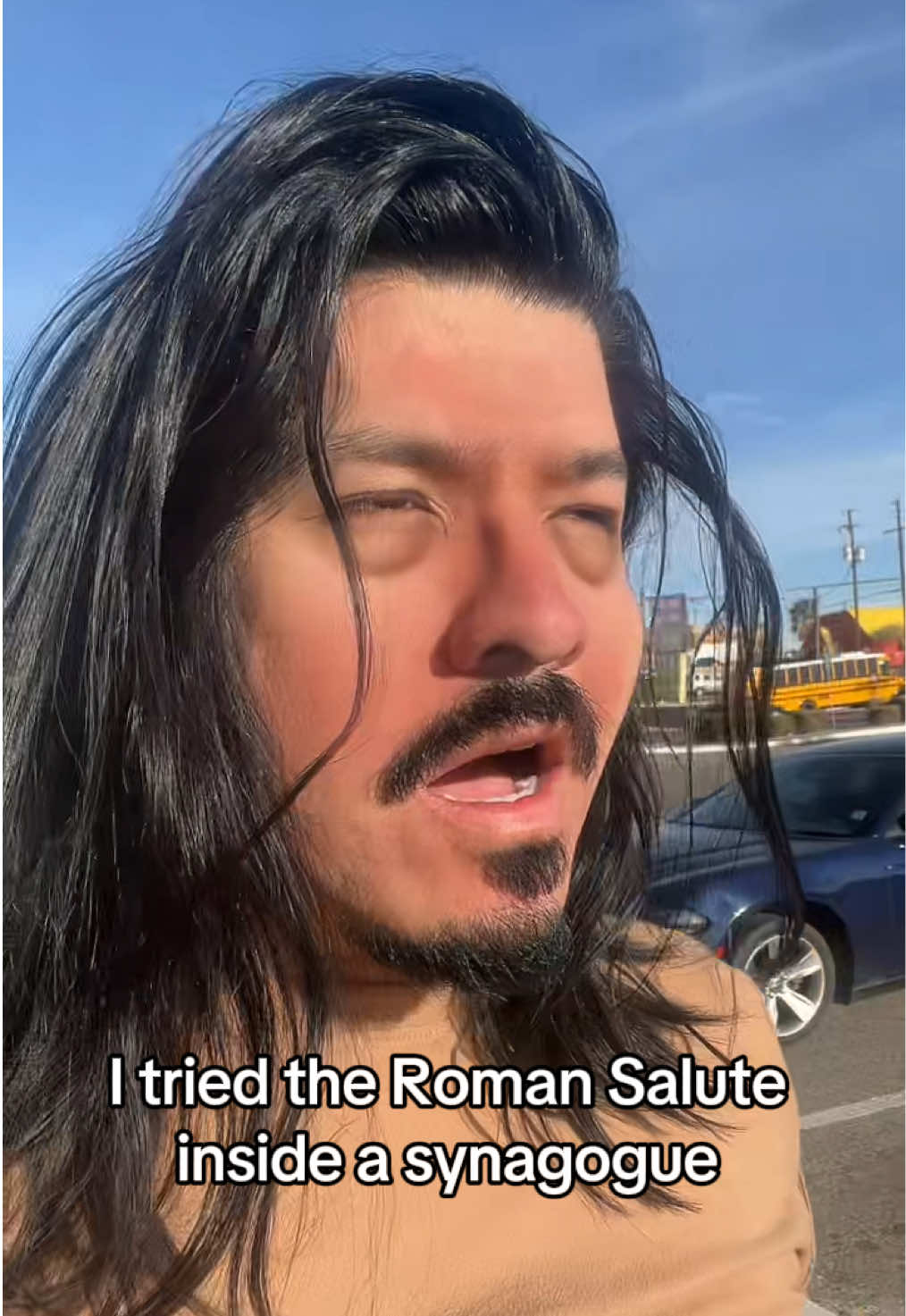 Trying Roman Salute in public #elonmusk #elon #salute #comedian #funnyvideo #comedians #romansalute #comediansoftiktok 