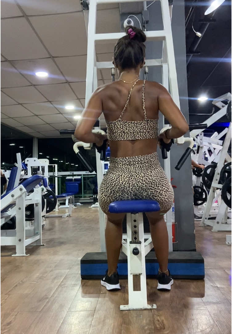 #tuftuf #vapo #Fitness #gym #oncinha #treinoparamulheres #hipertrofia 