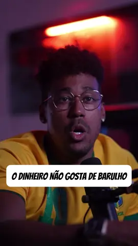 Dinheiro x Barulho #aquilanolasco #motivação #morarfora #motivacional 