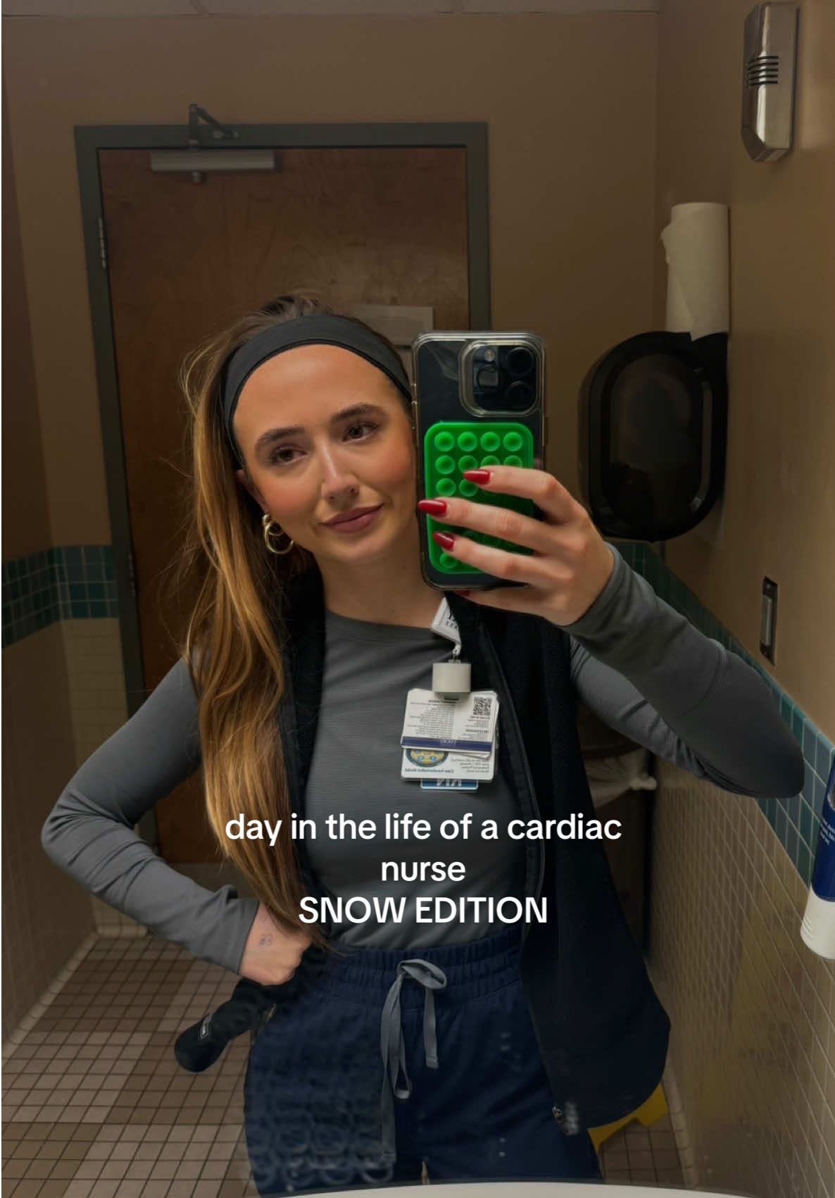 24 straight hours at the hospital and it’s only shift 1/3… send prayers🥲 #fyp #foryou #atl #codewhite #snowday #foryoupage #nursesoftiktok #cardiacnurse 