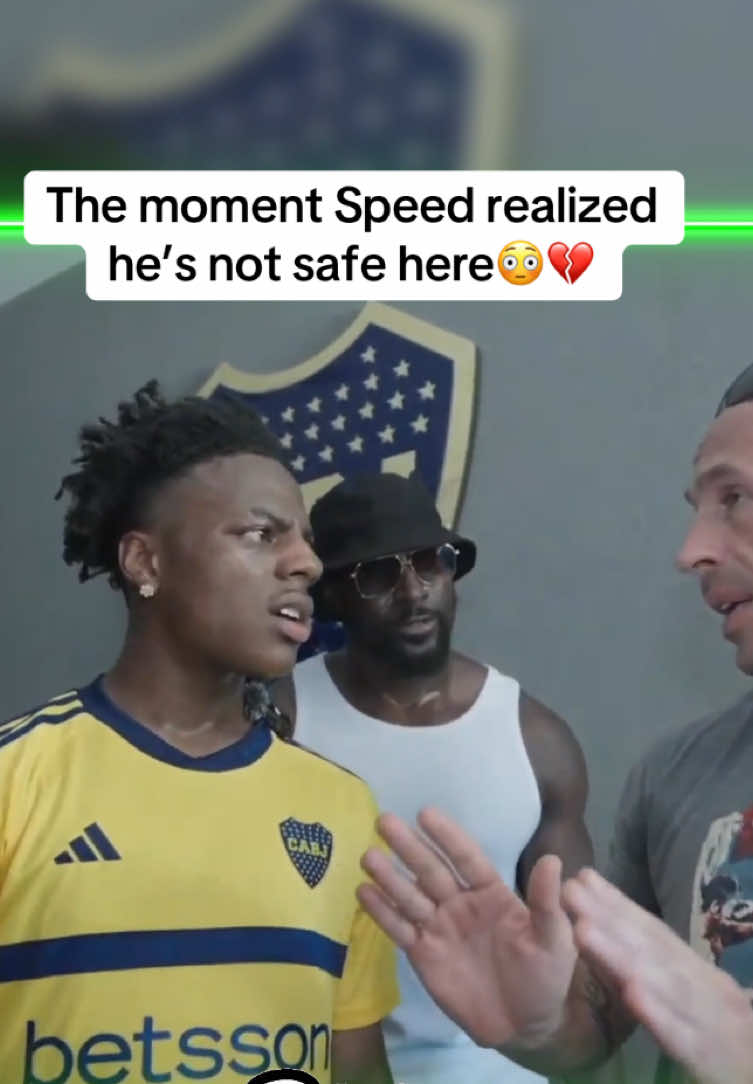 The moment Speed realized he’s not safe here😳💔 #ishowspeed #speed #argentina #argentina🇦🇷 #fyp 