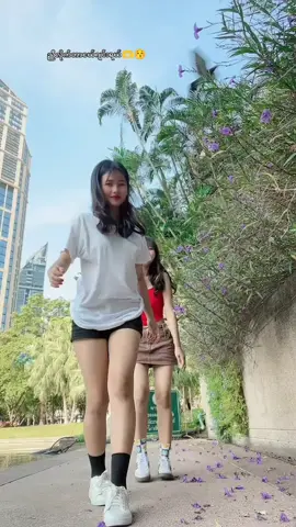 #trendtoday #မြင်ပါများပီးချစ်ကျွမ်းဝင်အောင်လို့🤒🖤 #@Nangohnkhin 🌹🌹🌹🌹 