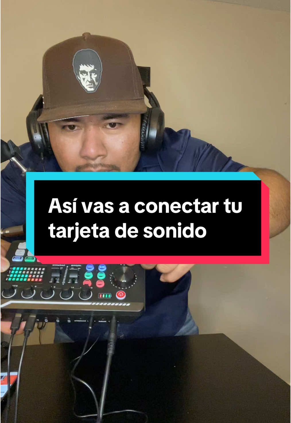 Respuesta a @💋sury🥰 micrófono de Podcasts #microphone #podcasts #tarjeta #sonido #podcastshow 