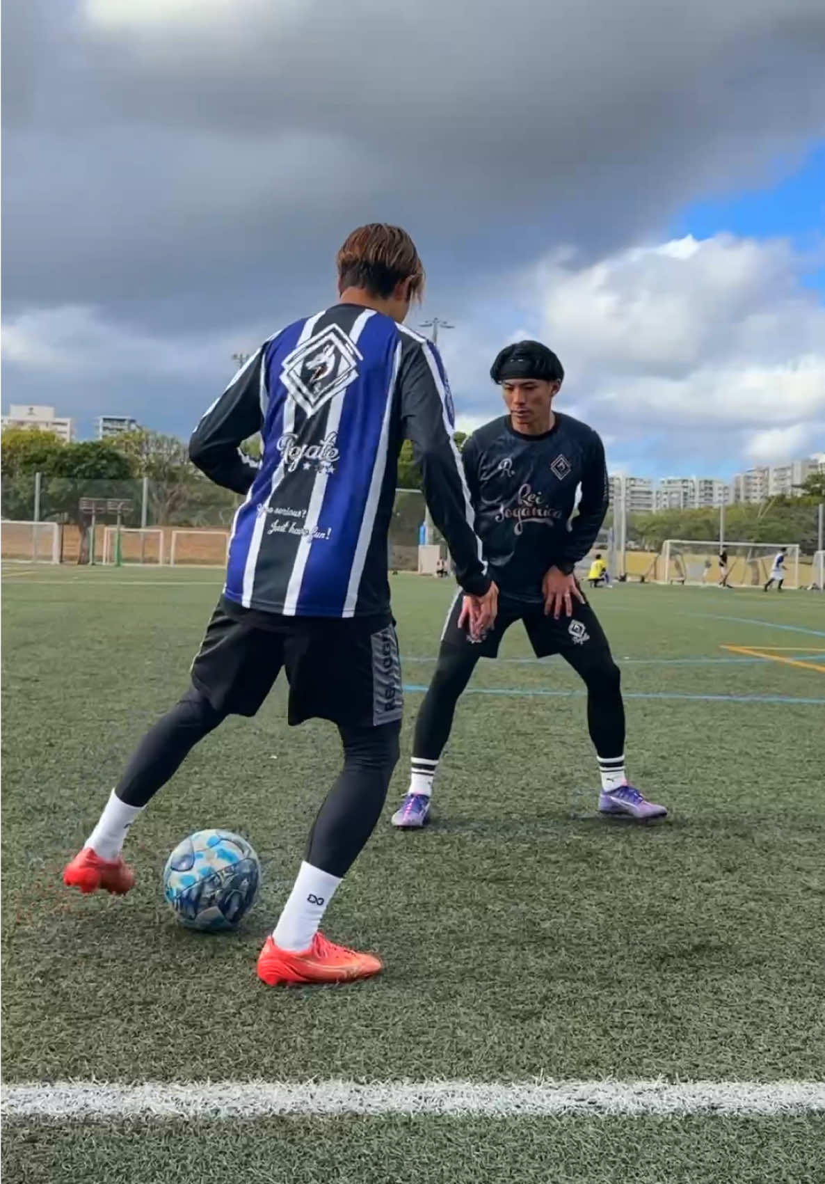 【shifting skills】~Timing is important~ #regate_yuto#regate#Soccer#football#skill #レガテドリブル塾 #REGATEドリブル塾 #ドリブル塾 #reels