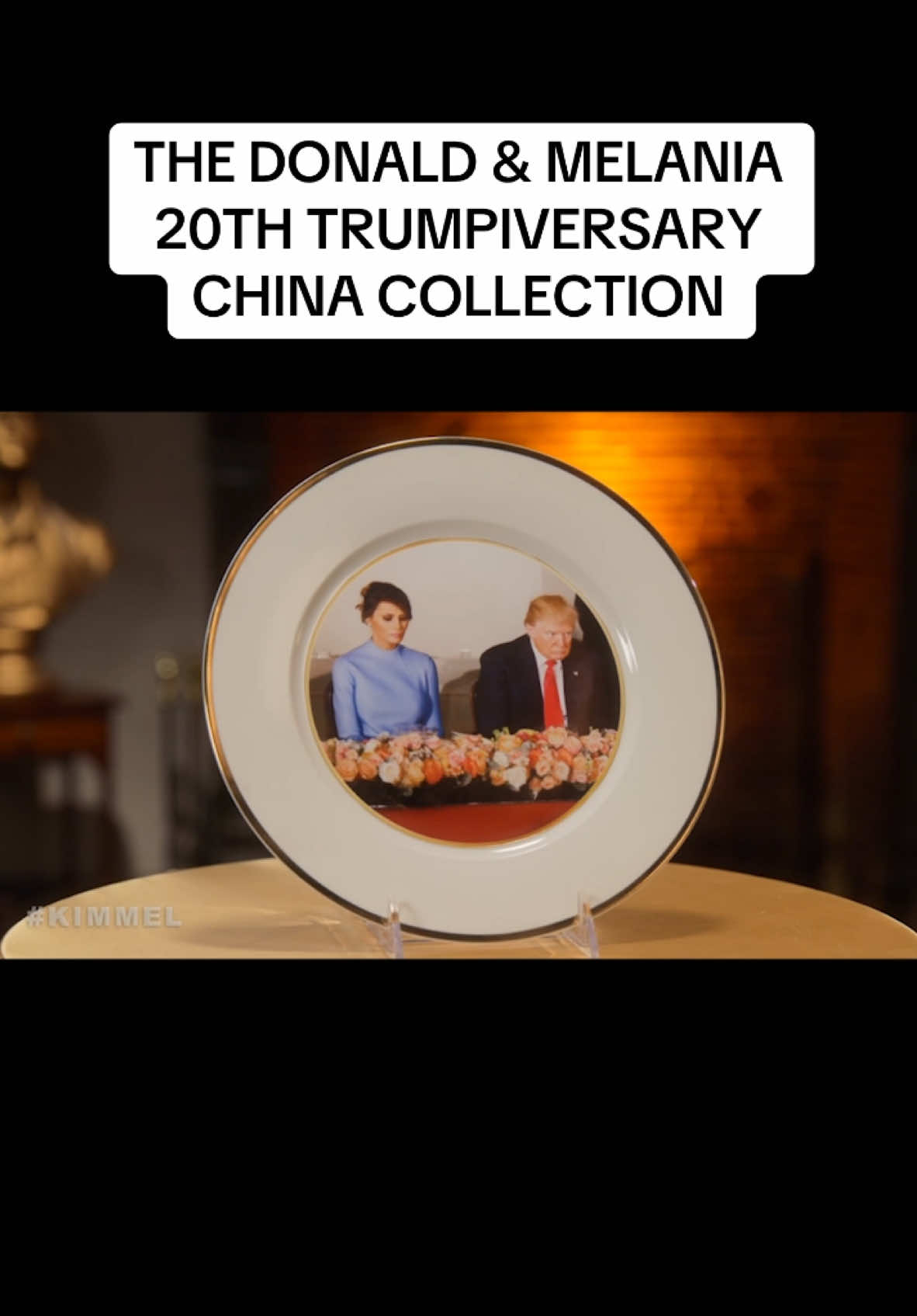 Celebrate Donald & Melania #Trump’s 20th anniversary with this exquisite commemorative gift! 🧡