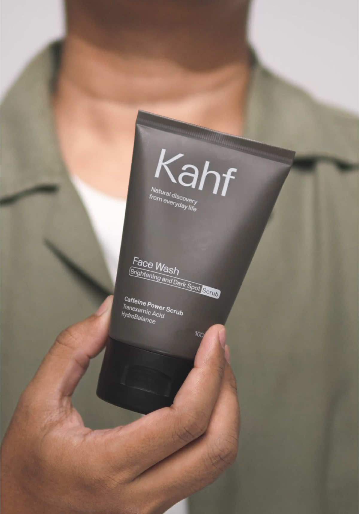 Face Scrub andalan aku dari Kahf bagus buat hilangin noda hitam bekas jerawat.  @Kahf  #KahfBrighteningScrub #100xCaffeinePower #AntiDarkSpot #Kahffacewash #Facewash