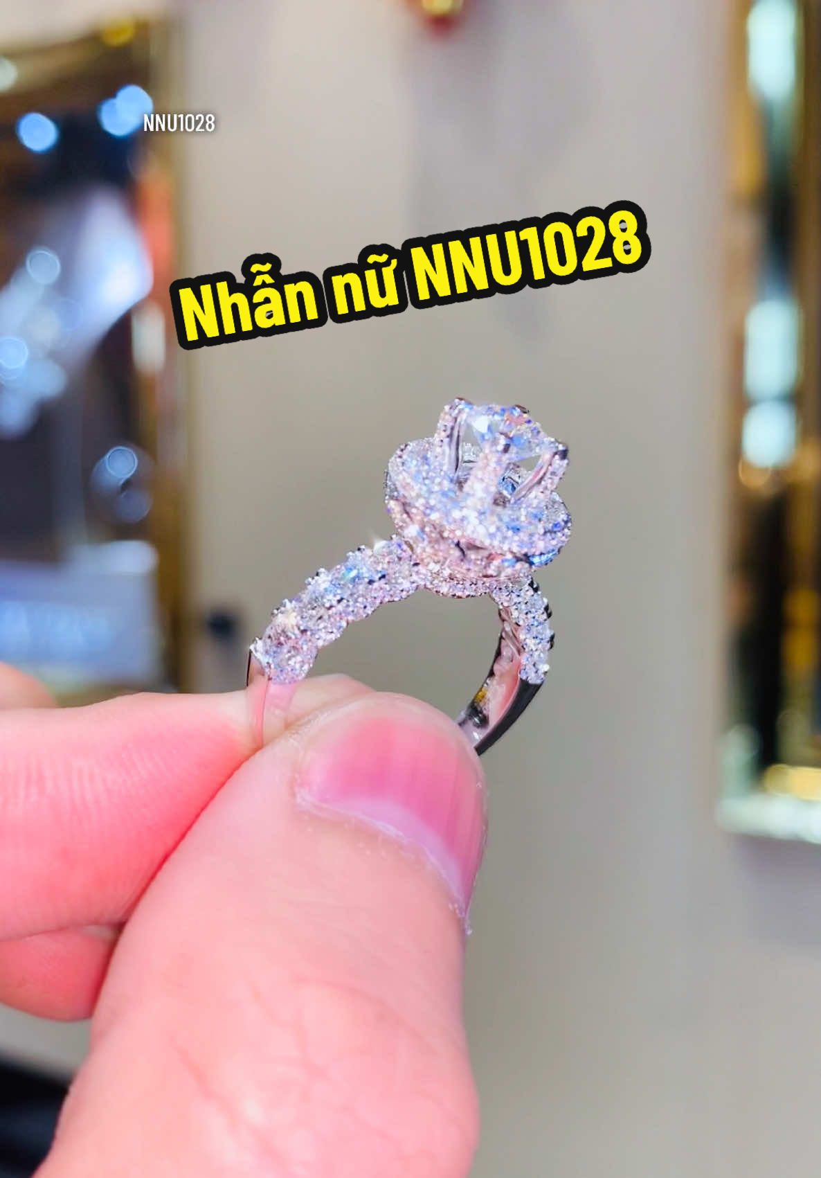 Nhẫn kim cương halo sang trọng tôn viên 💎 #TamLuxury #tamluxurydiamondjewelry #trangsuc #kimcuong #nhẫnđẹp #xuhuongtiktok 