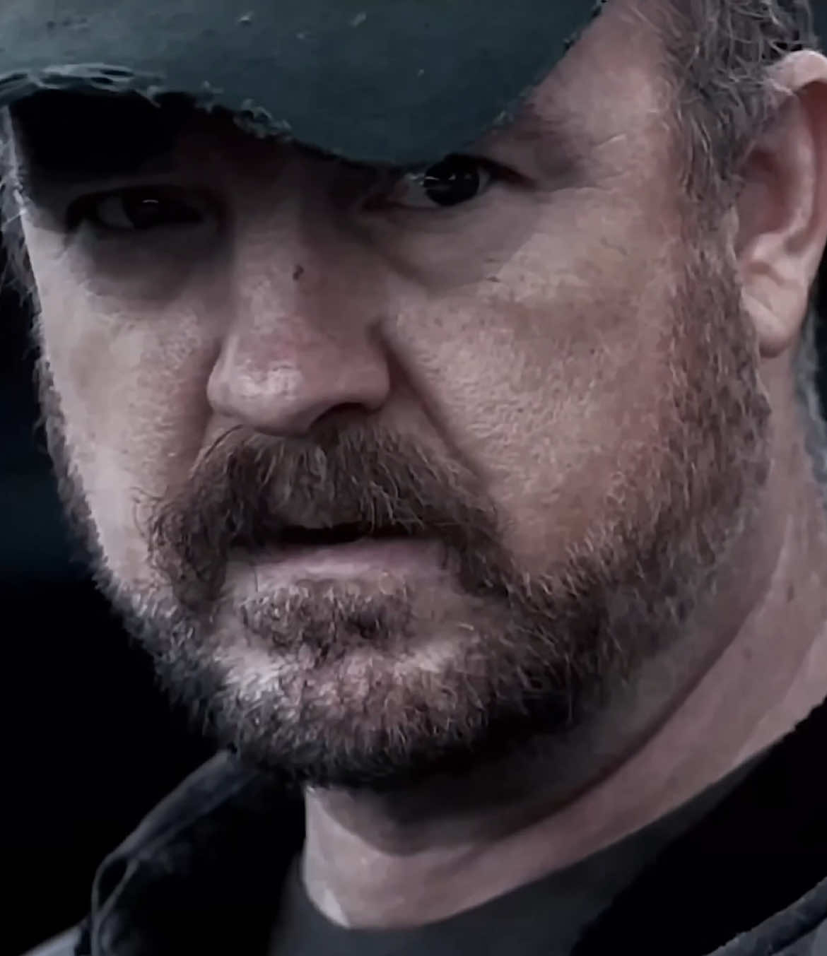 WTF IS GOING ON IN AMERICA ARE YALL OK 😭😭 @dune2dirtworm (scp: devilzpack) || #bobbysinger #bobbysingeredit #supernatural #spn #_cxllisto #cxllsto #edit 