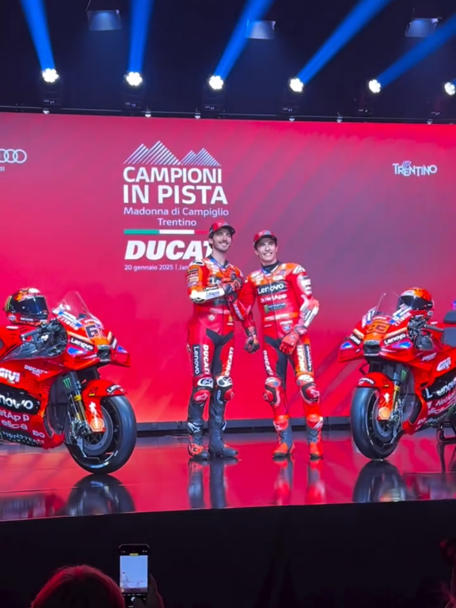 😍🔴 #motogp #motogp2025 #marcmarquez #MM93 #weare93 #babyalien #goat🐐 #theking #ducaticorse #ducati #marquez #93 #peccobagnaia #bagnaia #fyp #foryou #xyzbca #fypシ #Motorsport #racing #fanpage #tiktokpelitfyp #ducatifamily #racingteam #motogpindonesia #marcmarquez93 #sportsontiktok #marcmarquezfan #presentation #launching #madonnadicampiglio #todorojo🔴 