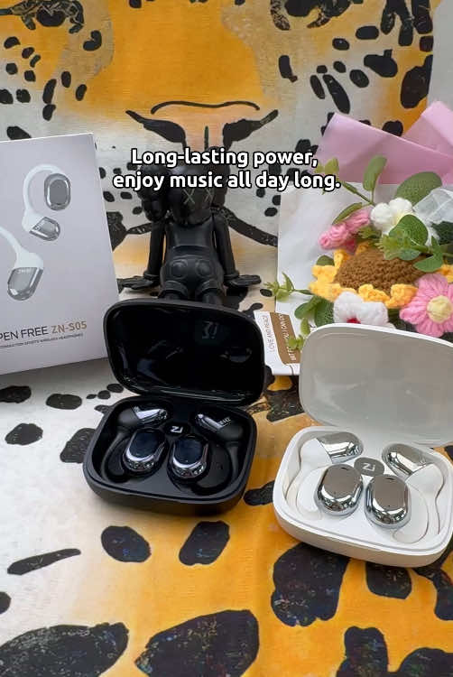 Highly recommended this ai translate wireless earbuds this earbuds awesome works great 😉#earbuds #earbudswireless #earbudsviral #headphone #headphonechallenge #headphonesrecommended #wirelessearbuds #bestesrphones #tiktokshopmademebuyit #tiktokshopcybermonday #coolheadphones 