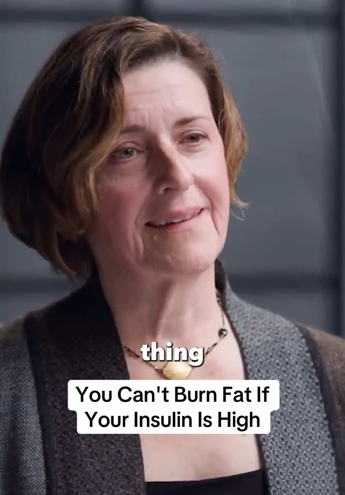 She shares why it's important to reduce your insulin, as it will help you lose weight. Credit/:@Georgia @The Diary Of A CEO Podcast 